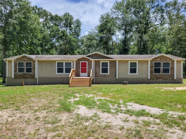 10754 Lake Shore Dr, Conroe, TX 77303