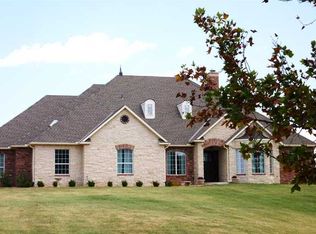 119 Deer Creek Rd, Edmond, OK 73012