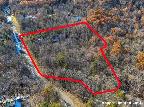 608 Belmont Dr, Monterey, TN 38574