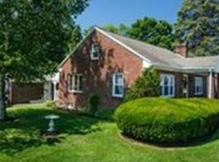 222 Main St, Foxboro, MA 02035