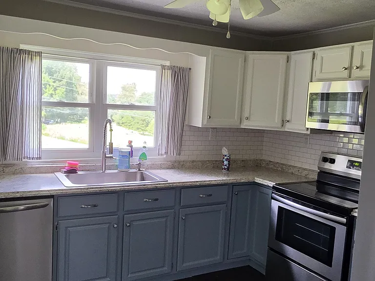 3500 Clear Springs Rd — Photo 11