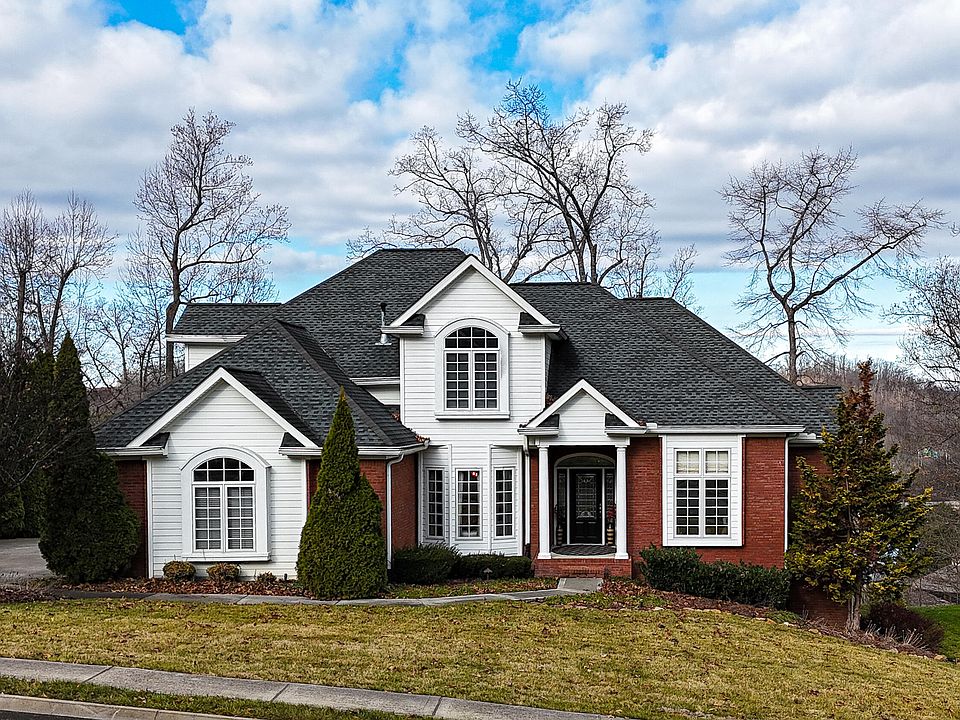 1st image of 255 Wedgewood Dr