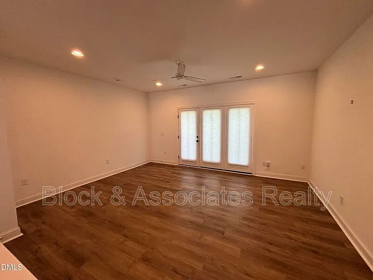 5710 Parker Pines Ct — Photo 19