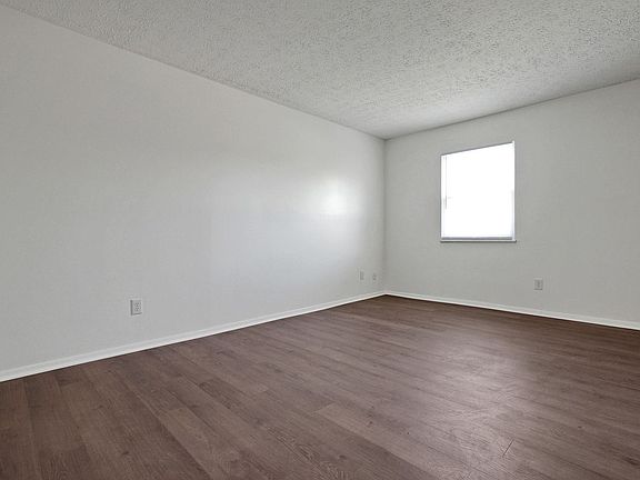 5th image of 2721 Brianlane Blvd #2721