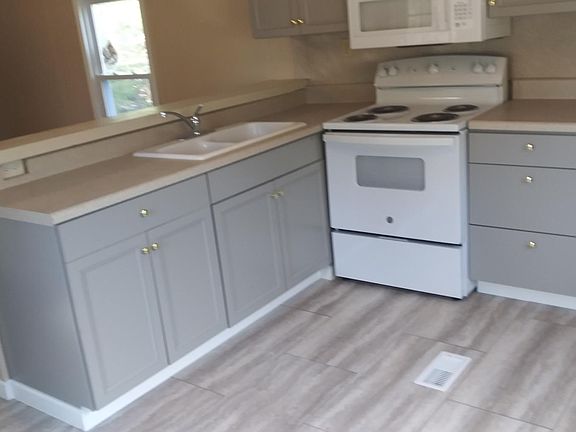 3rd image of 5321 Sharpsville Rd