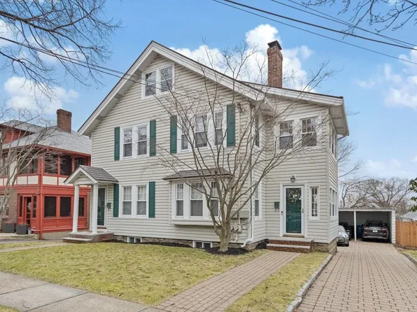 21 Lewis Rd #21, Belmont, MA 02478