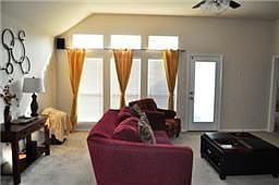 3rd image of 865 Falling Springs Ln