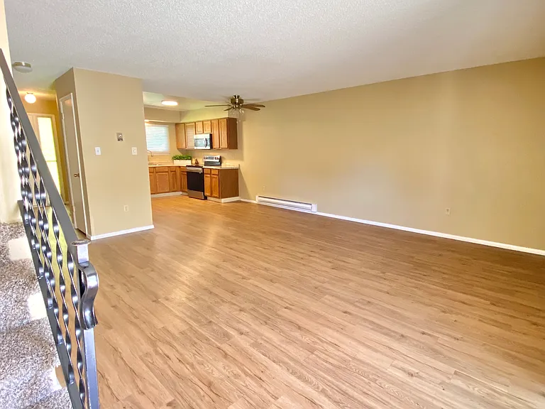 464 Smithridge Park — Photo 3