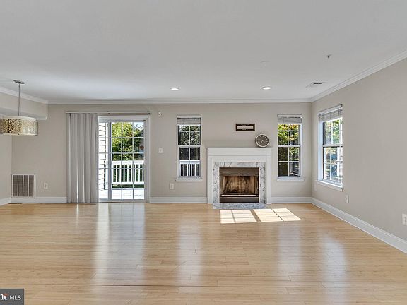 3rd image of 4851 King John Way #252