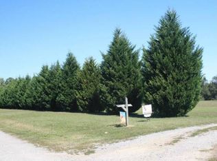 15280 Lebanon Rd, Spring Grove, VA 23881