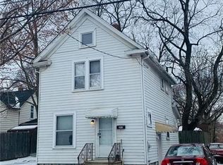 293 Fountain St, Akron, OH 44306