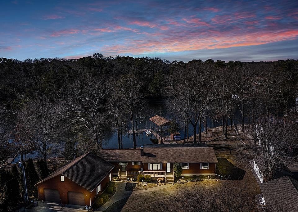 495 Harbor Dr, Reedville, VA 22539 Zillow