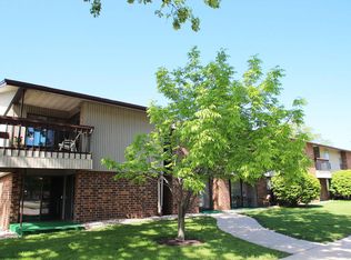 8118 W Oklahoma Ave APT 11, West Allis, WI 53219