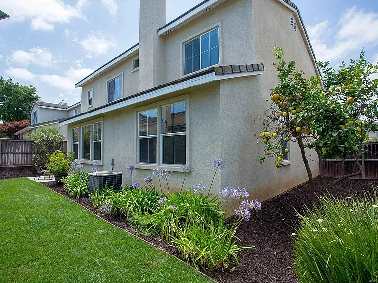 5180 Bluegrass Way — Photo 36