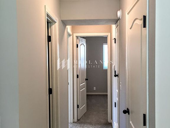 5th image of 8009 S 49th St APT 4
