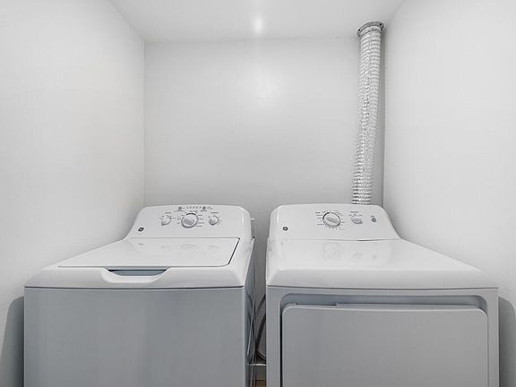 3rd image of 8720 NW 44th St #111