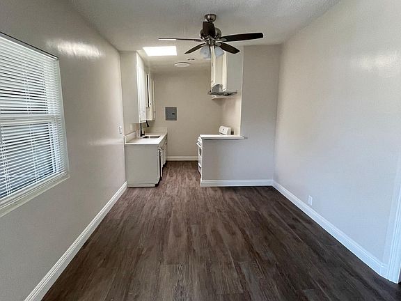 4th image of 1027 S Atlantic Blvd #15