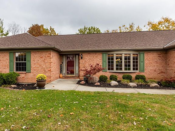 3rd image of 8020 Plantation Dr