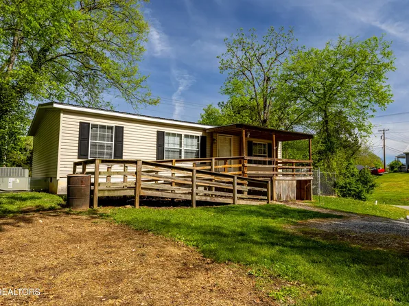 1002 Doll Ave, Maryville, TN 37801