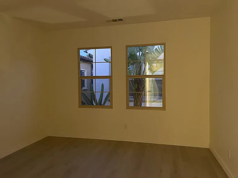 563 S Casita St — Photo 31