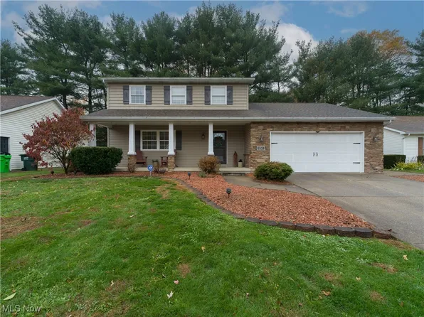 130 Pinedale Dr, Dover, OH 44622