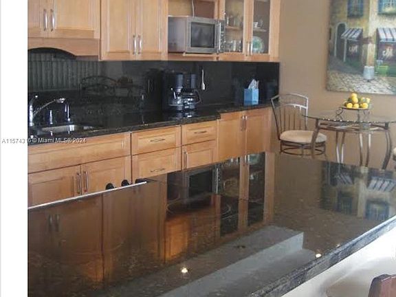 5th image of 11930 N Bayshore Dr APT 1409
