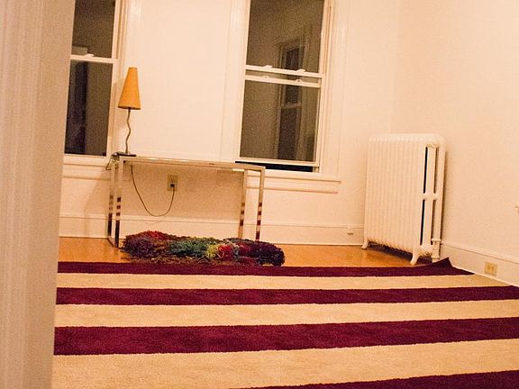 Large Bedroom/Office/LivingRoom