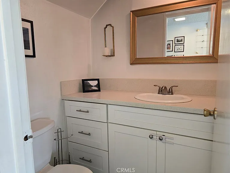 12816 Sussex Cir — Photo 6
