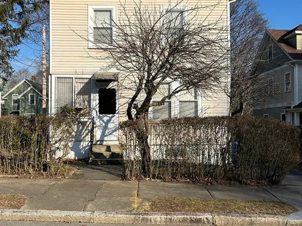 28 Williams St, Newton, MA 02464