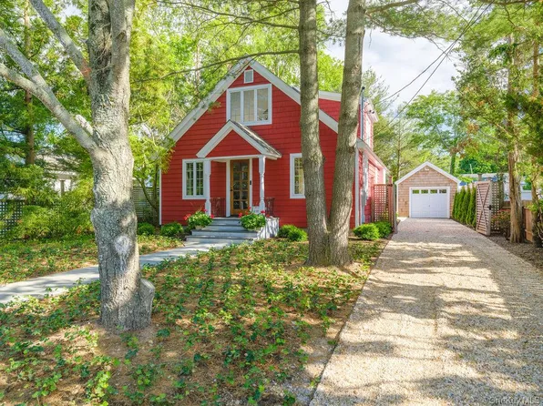 175 AKA 611 Maple Street, Greenport, NY 11944