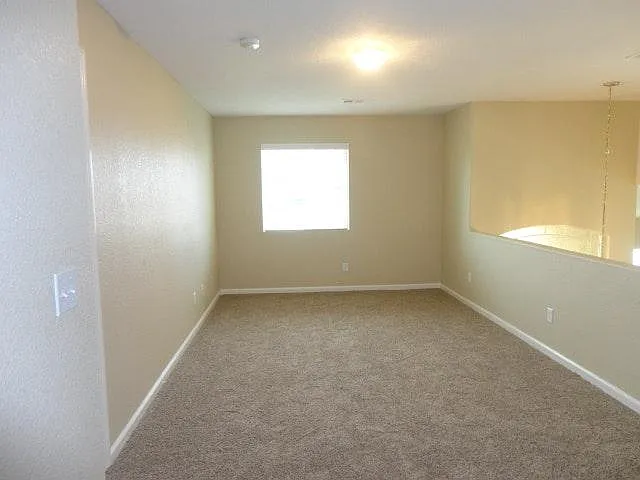 781 N Valley Forge Dr — Photo 9