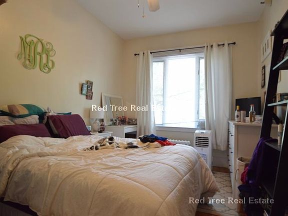 2nd image of 1477 Beacon St #419