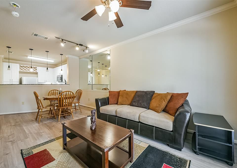 1st image of 1711 Old Spanish Trl APT 137