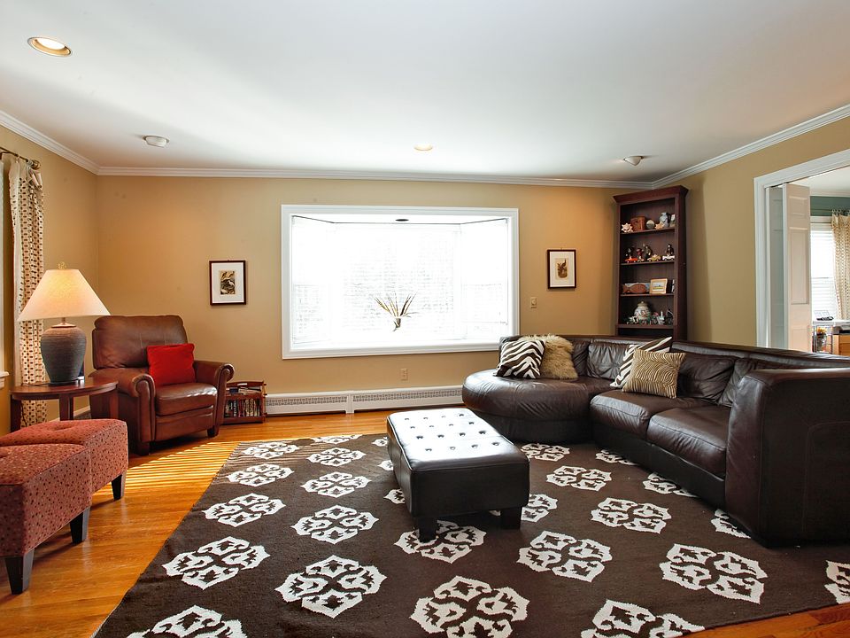 47 Dalmeny Rd, Briarcliff Manor, NY 10510 Zillow