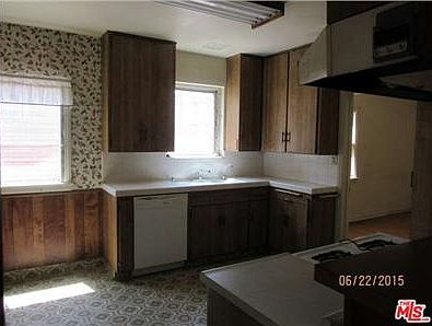 5th image of 214 N Whitnall Hwy
