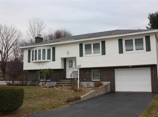 23 Criswood Dr, Albany, NY 12205