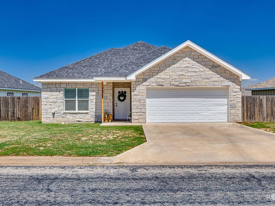 1st image of 1018 Gregory Dr