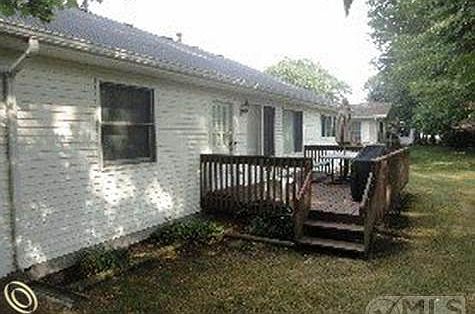 3921 Oak Hills Cr - deck.JPG