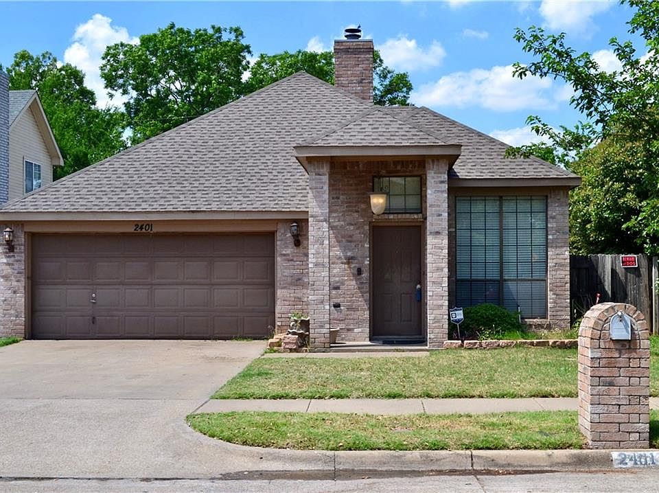 1st image of 2401 Park Crest Ct