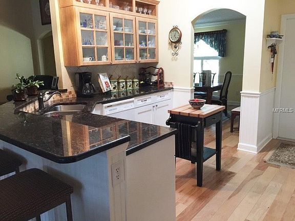 4th image of 9616 Tetley Ct