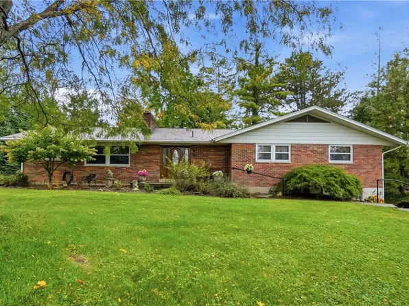 7701 Normandy Ln, Dayton, OH 45459