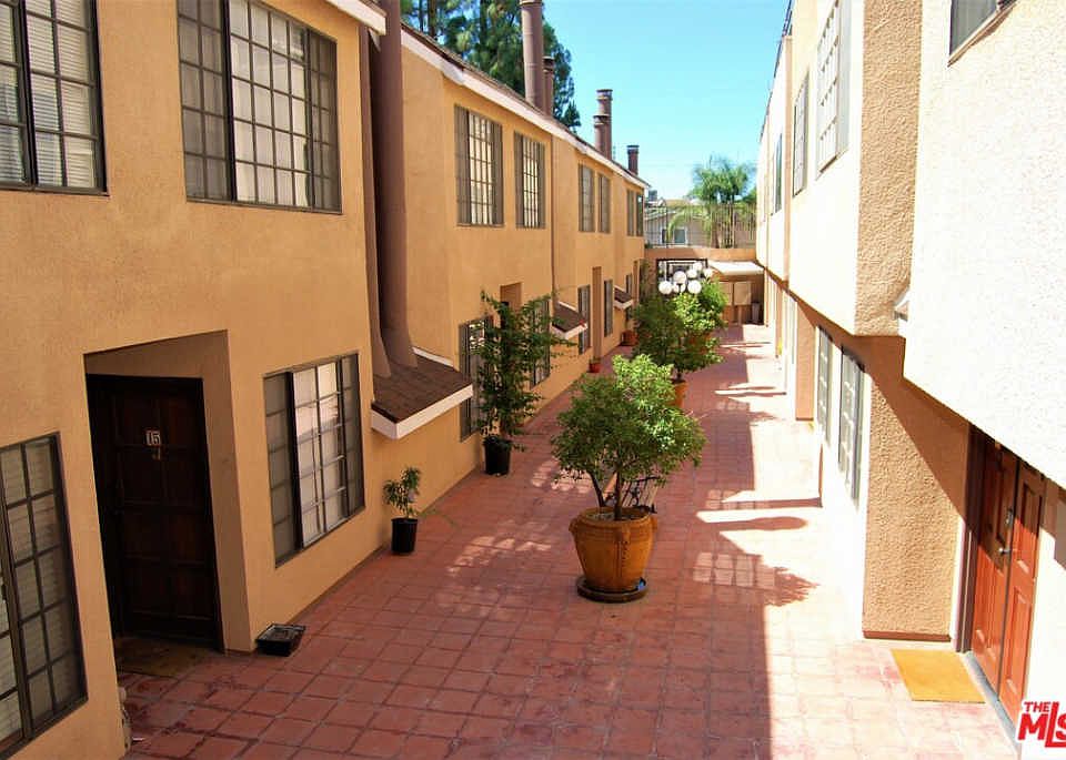 1st image of 5820 Yolanda Ave APT 20