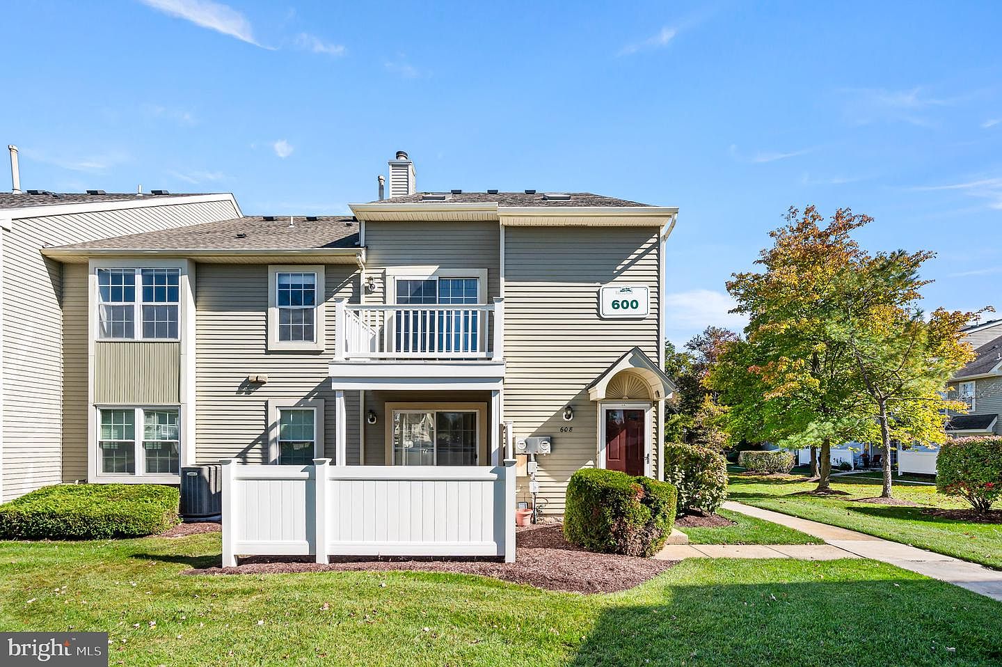 608 Trescott Pl, Mount Laurel, NJ 08054 | MLS #NJBL2123202 | Zillow