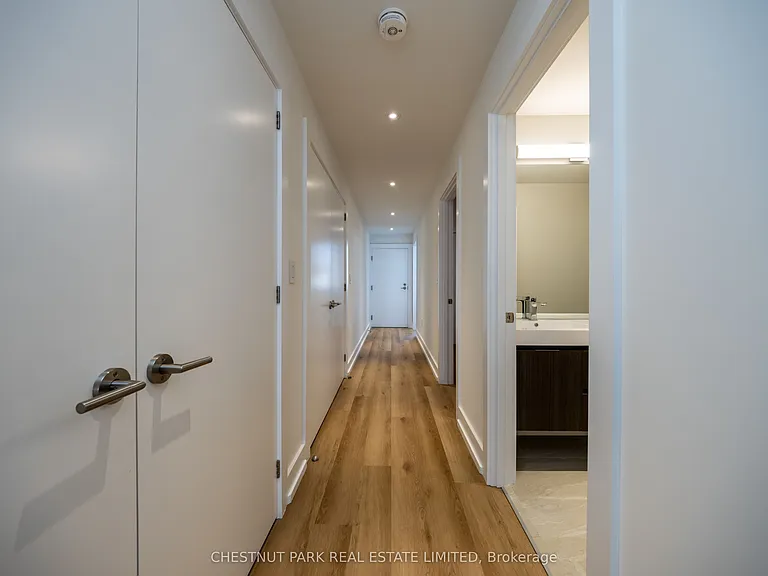 29 Hatherley Rd #B — Photo 7