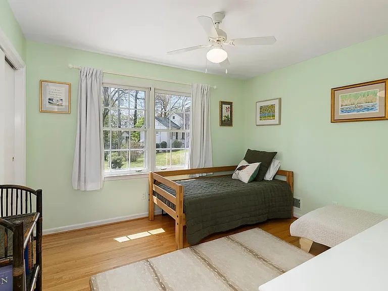 636 Bienville Ln — Photo 7