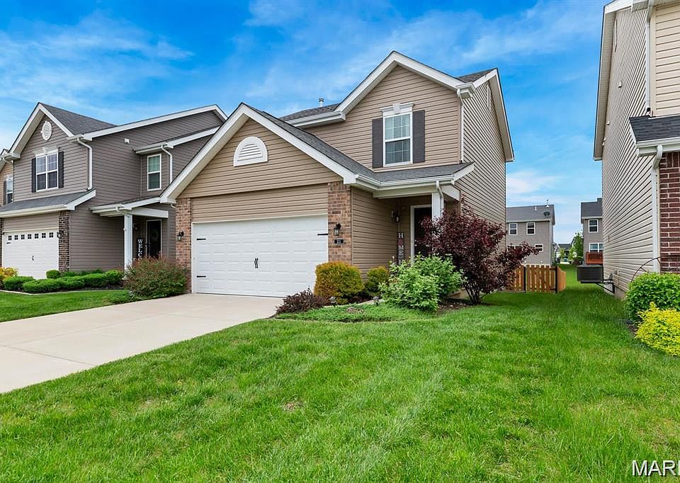 1st image of 331 Charlestowne Place Dr