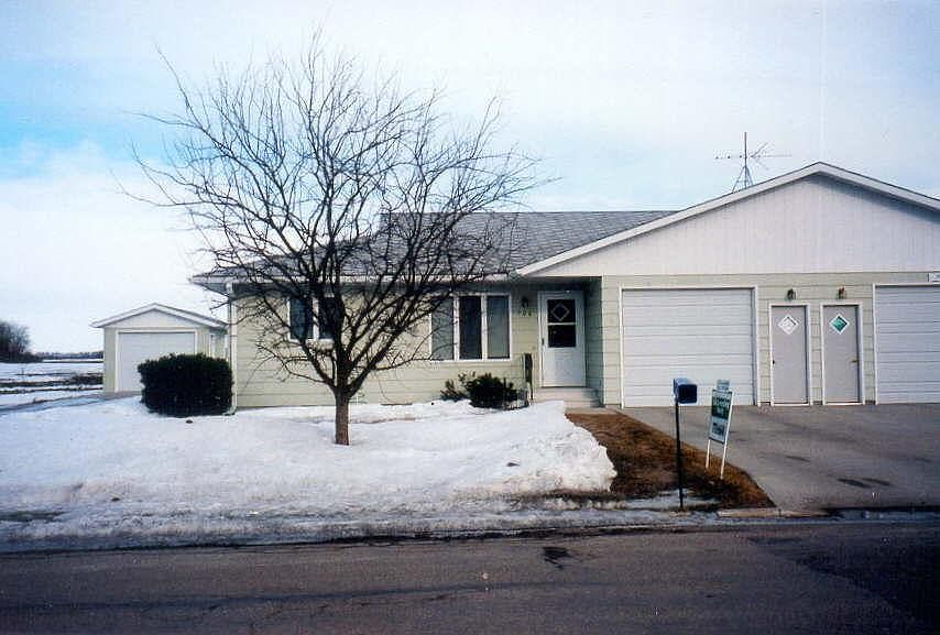 1st image of 12 3rd St SE APT 12
