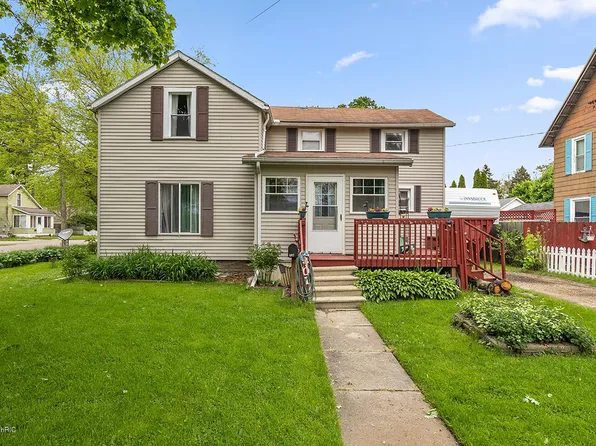 401 E Prairie St, Vicksburg, MI 49097