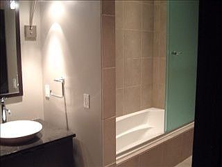 3rd image of 1101 Jackson St APT 408