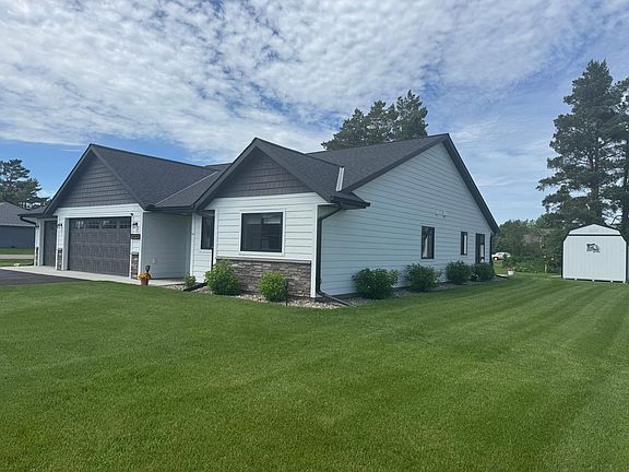 2nd image of 14910 Weston Cir